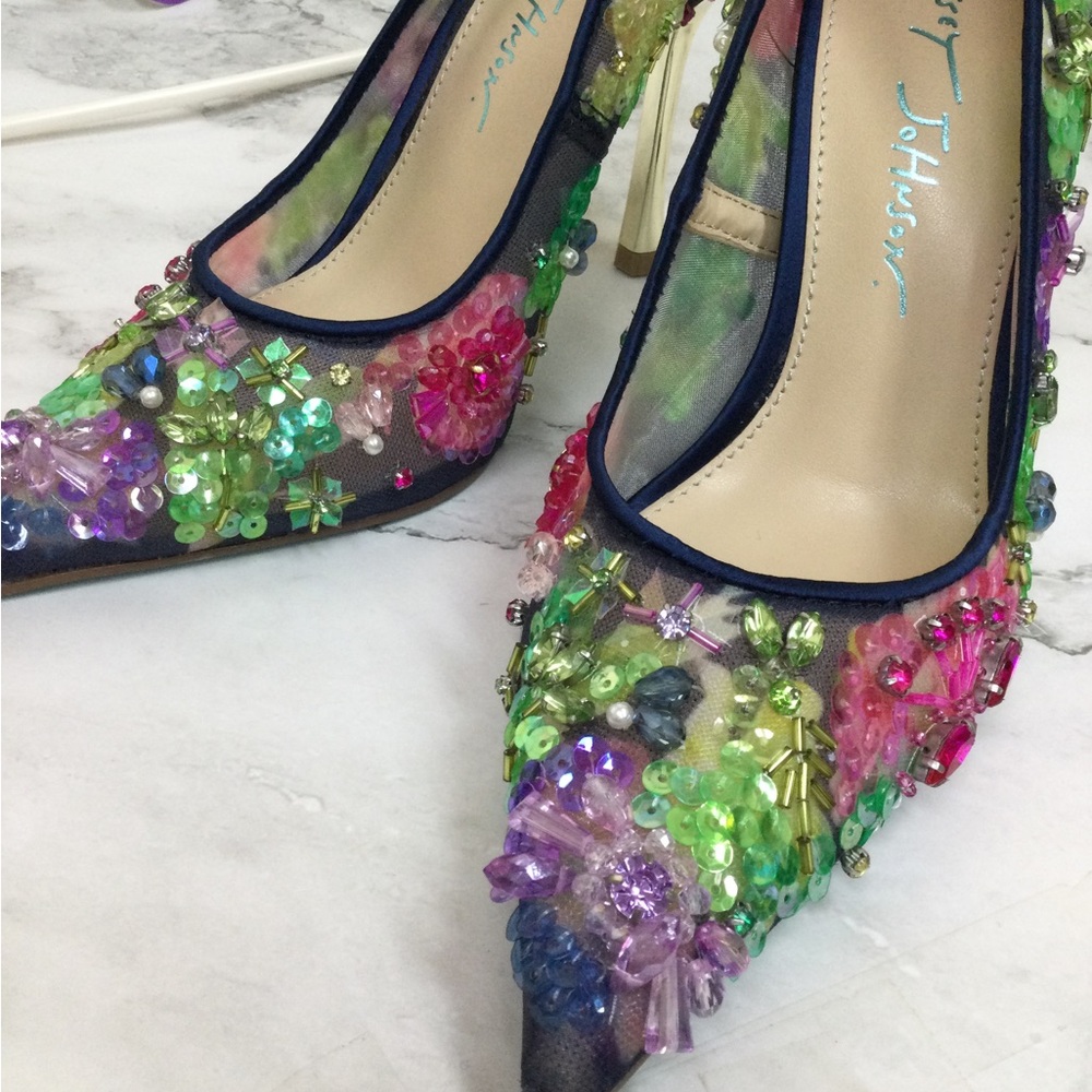 NWOT Betsey Johnson Netta Mesh  Multicolor Sequin Pointed Toe Pump - Picture 7 of 9